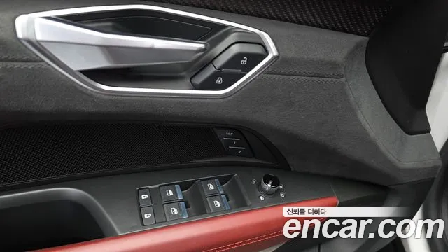 Audi e-tron GT — Фото автомобиля 29