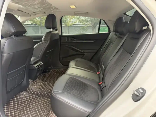 Ford Mondeo — Фото автомобиля 9