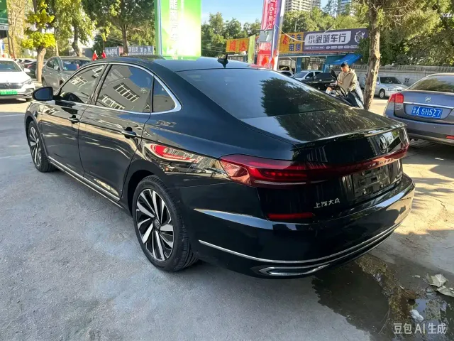 Volkswagen Passat — Фото автомобиля 4
