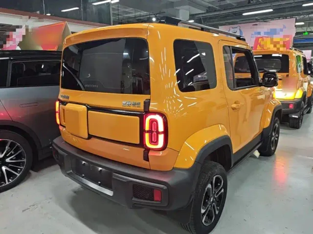 Baojun Yep — Фото автомобиля 4