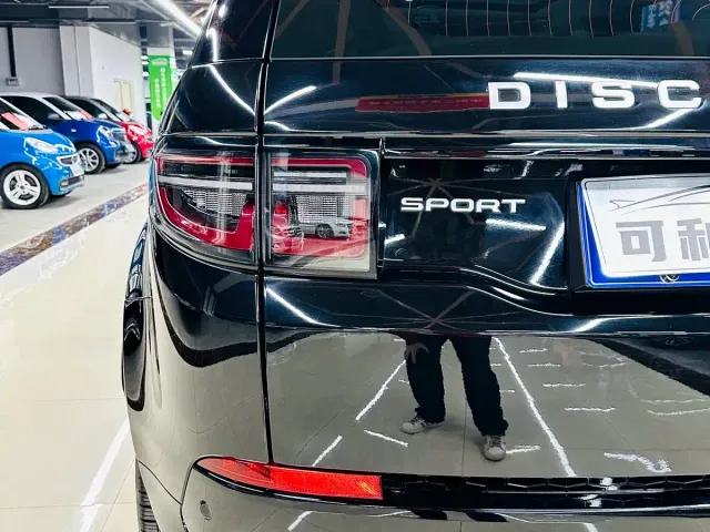 Land Rover Discovery Sport — Фото автомобиля 13