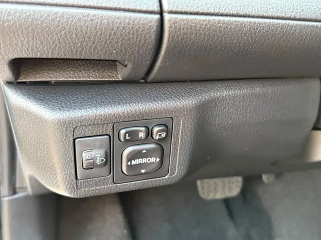 Toyota Vios FS — Фото автомобиля 19