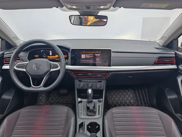 Volkswagen Lavida — Фото автомобиля 15