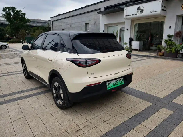 Geely Starry Wish — Фото автомобиля 7