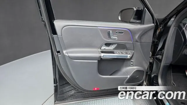 Mercedes-Benz EQB X243 — Фото автомобиля 13