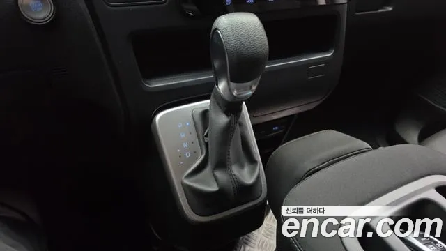 Hyundai Staria — Фото автомобиля 12