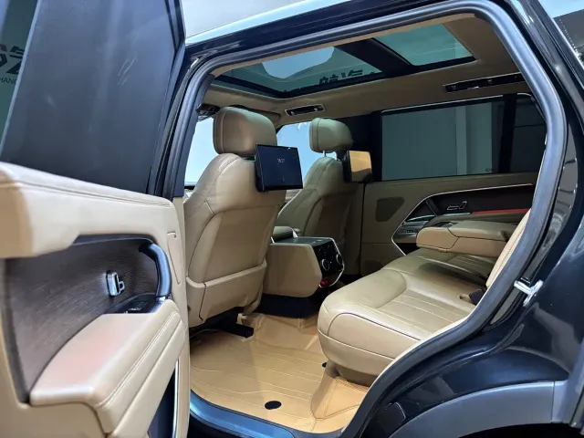 Land Rover Range Rover — Фото автомобиля 11