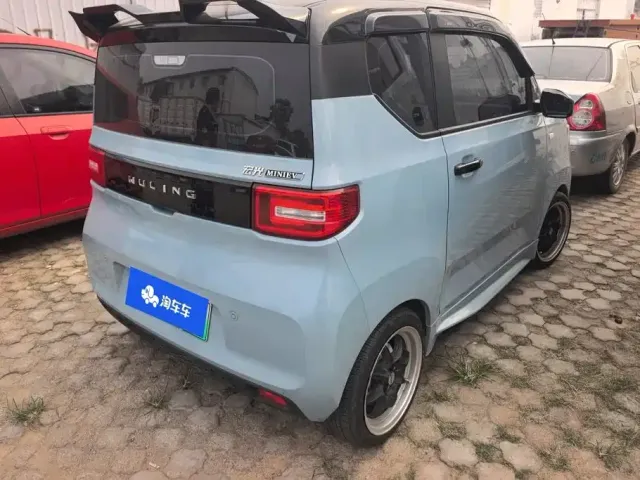 Wuling Hongguang Mini EV — Фото автомобиля 3