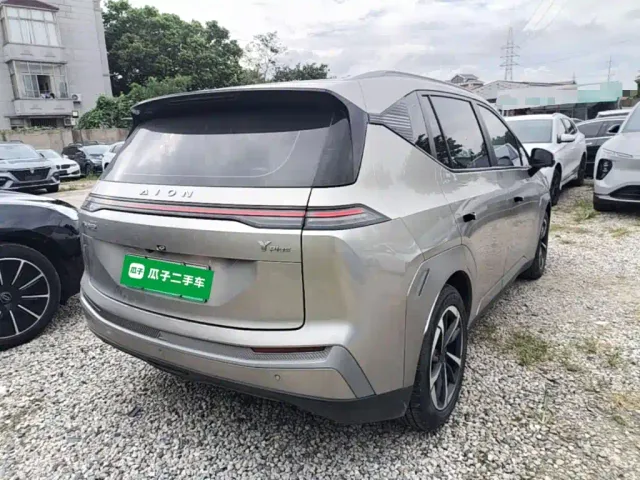 GAC Aion Y — Фото автомобиля 6