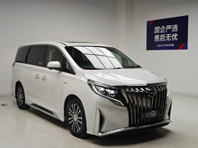GAC Trumpchi M8 — Фото автомобиля 3