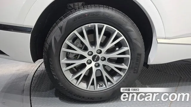 Genesis GV80 2.5T Бензин AWD — Фото автомобиля 5