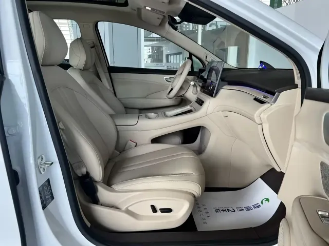 Shangjie SUV — Фото автомобиля 27