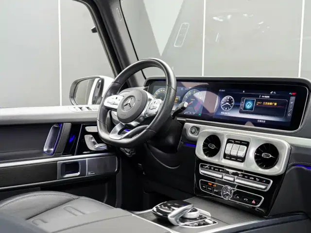 Mercedes-Benz G-Class — Фото автомобиля 13