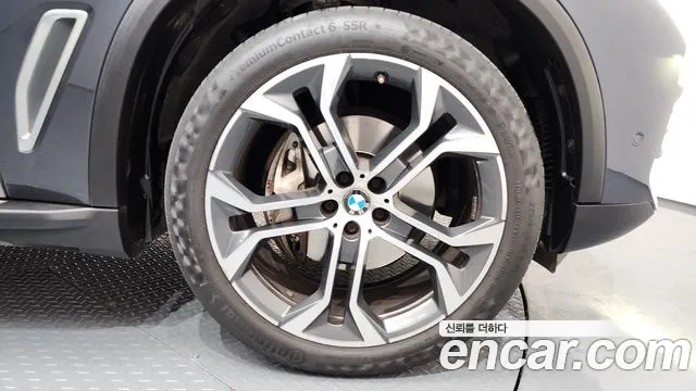BMW X5 — Фото автомобиля 5