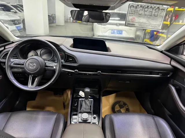 Mazda CX-30 — Фото автомобиля 15