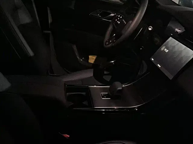 Land Rover Range Rover Velar — Фото автомобиля 8