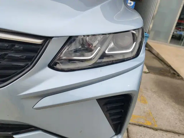 Geely Binyue 2025 1.5L CVT Super Edition — Фото автомобиля 17