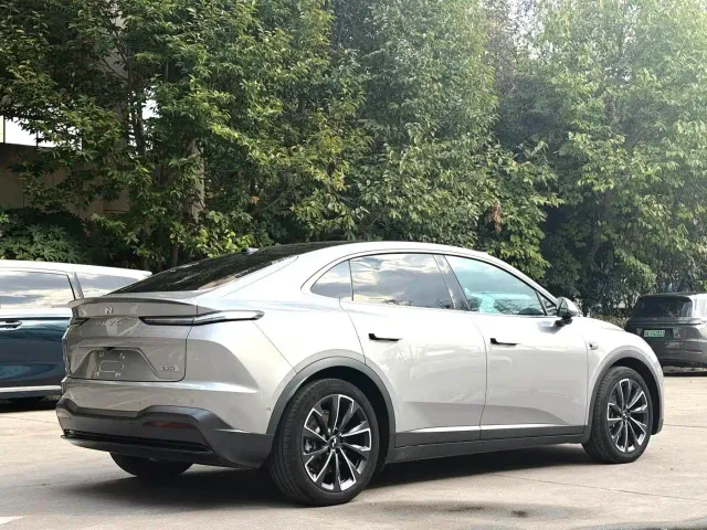 Onvo L60 — Фото автомобиля 4