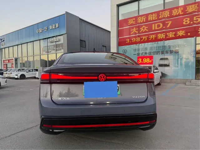 Volkswagen ID.7 Vizzion — Фото автомобиля 12