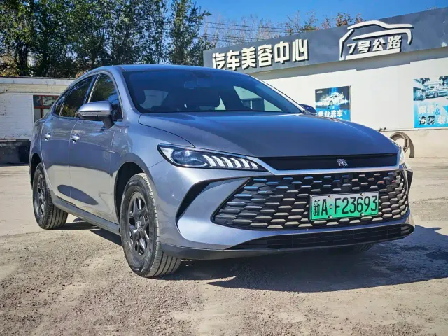 BYD Qin PLUS — Фото автомобиля 3