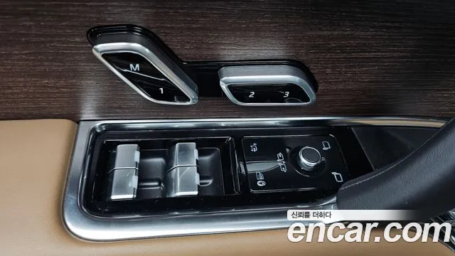 Land Rover Range Rover — Фото автомобиля 22