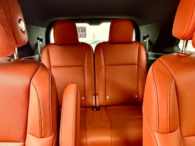 Li Auto L9 — Фото автомобиля 9