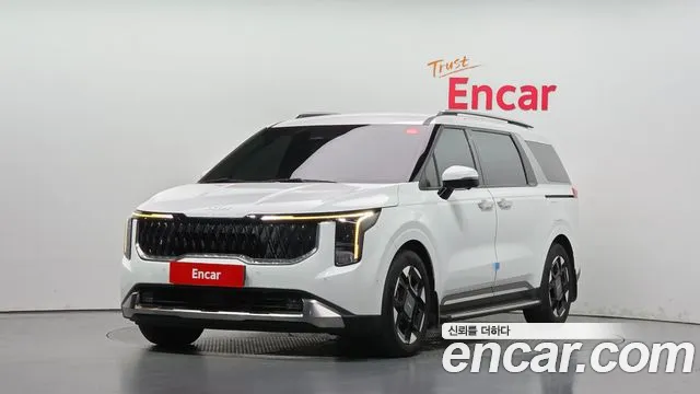 Фотография автомобиля — Kia Carnival Generation 4