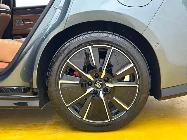 BYD Han L — Фото автомобиля 7