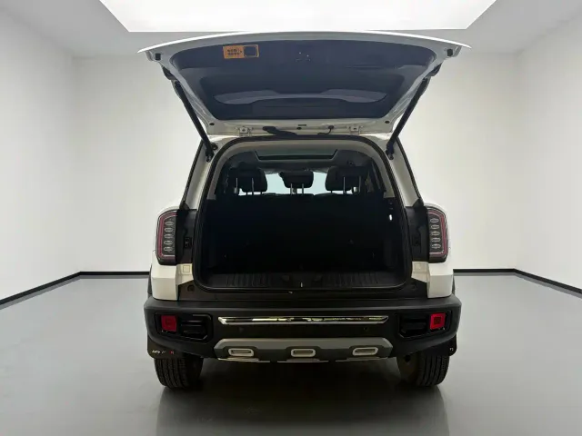 Haval Big Dog — Фото автомобиля 18