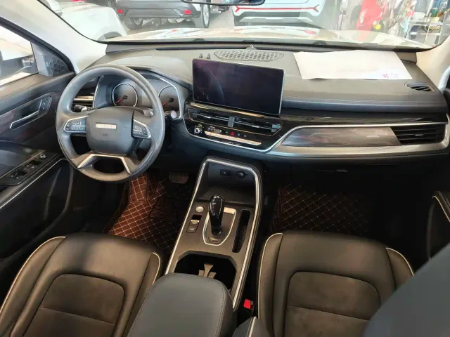 Haval H6 — Фото автомобиля 8