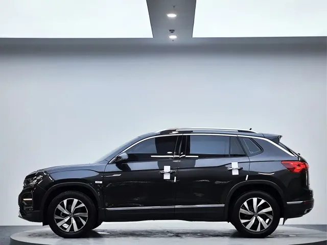Volkswagen Tayron — Фото автомобиля 3