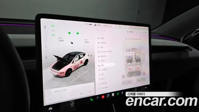 Tesla Model Y — Фото автомобиля 14