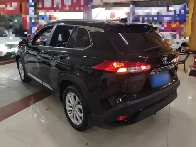 Toyota Frontlander — Фото автомобиля 4