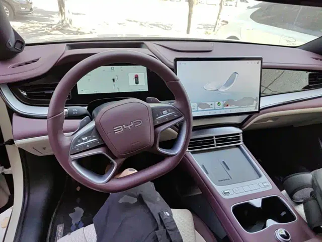BYD Seal 07 DM-i — Фото автомобиля 9