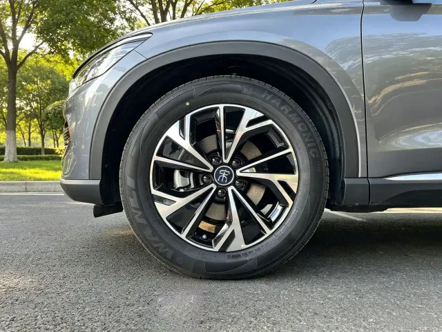 BYD Song Pro — Фото автомобиля 7