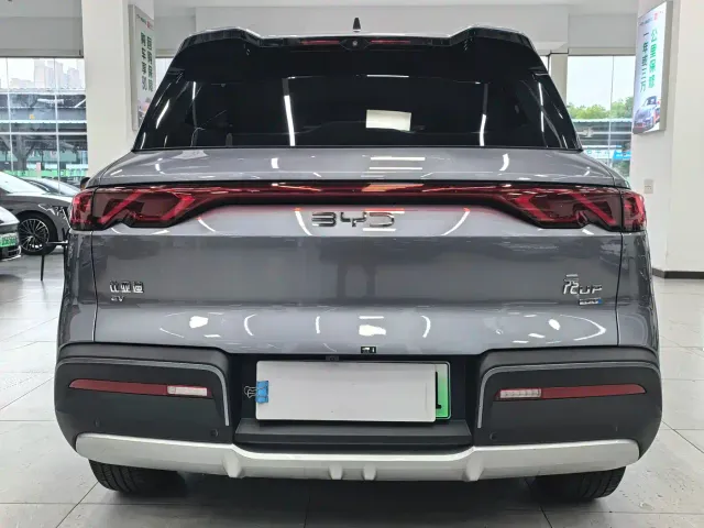 BYD Yuan UP — Фото автомобиля 16