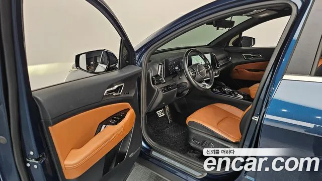 Kia Sportage Sportage 5-е поколение Бензин 1.6 турбо 2WD — Фото автомобиля 10