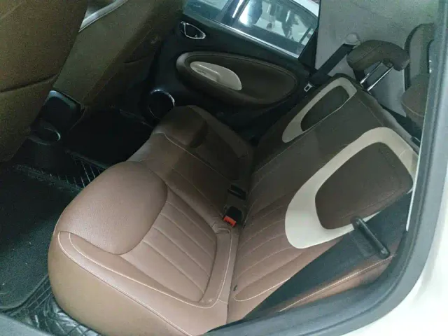 Wuling Bingo — Фото автомобиля 16