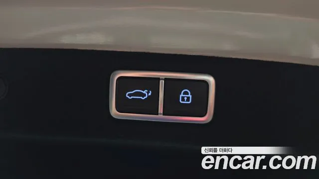 Hyundai Grandeur GN7 — Фото автомобиля 16