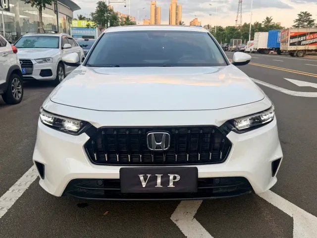 Honda Inspire — Фото автомобиля 3