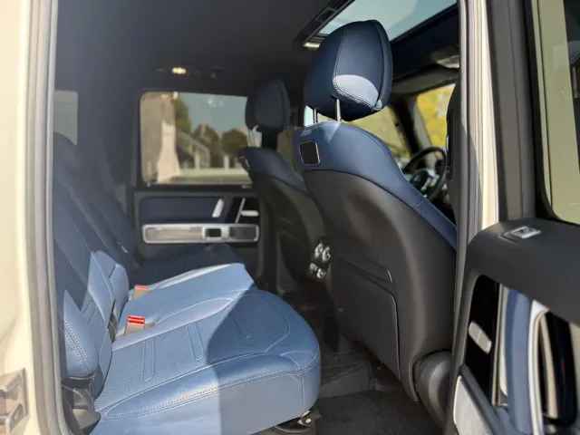 Mercedes-Benz G-Class — Фото автомобиля 6
