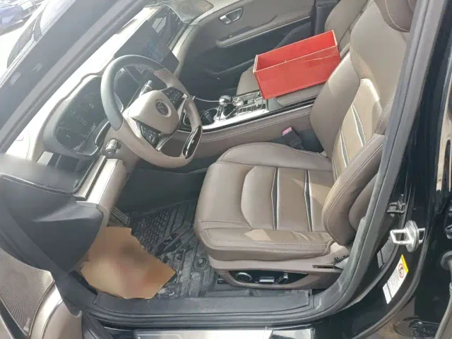 BYD Han — Фото автомобиля 7