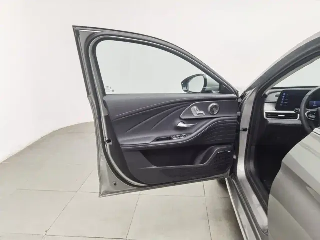 Chery Arrizo 8 — Фото автомобиля 8