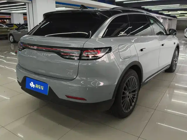 Leapmotor C11 — Фото автомобиля 3