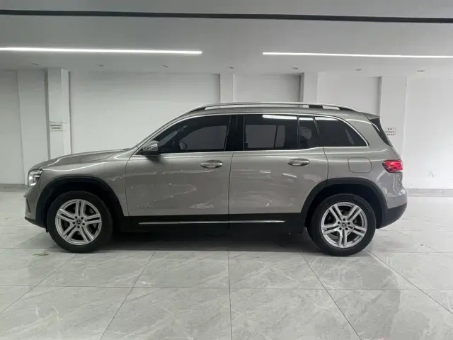 Mercedes-Benz GLB-Class — Фото автомобиля 4