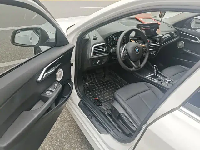 BMW 1 Series — Фото автомобиля 15