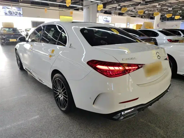 Mercedes-Benz C-Class — Фото автомобиля 4