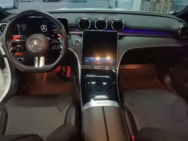 Mercedes-Benz C-Class — Фото автомобиля 9