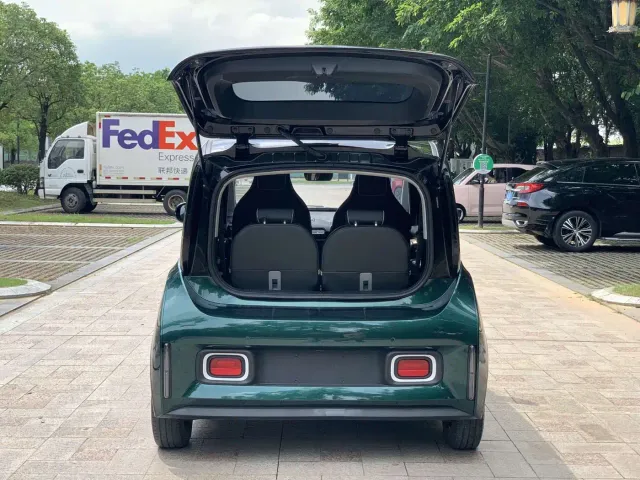 Baojun KiWi EV — Фото автомобиля 11