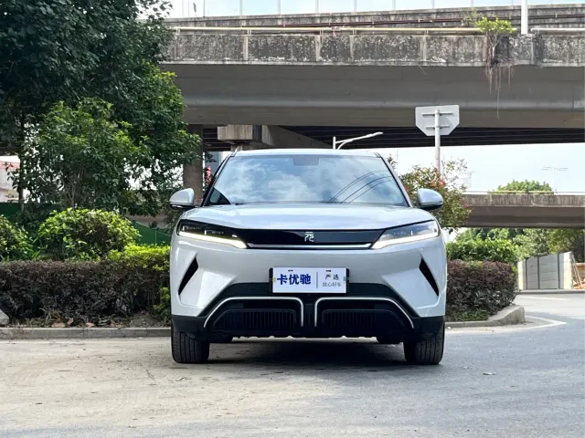 BYD Yuan UP — Фото автомобиля 2